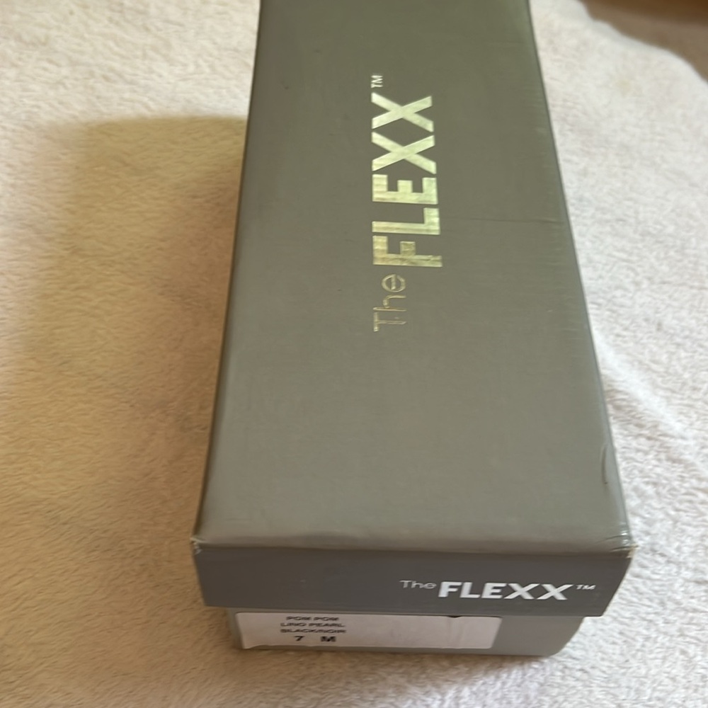 THE FLEXX Black Comfort Flats Pom Pom Lino Pearl ballet flats - Picture 16 of 16